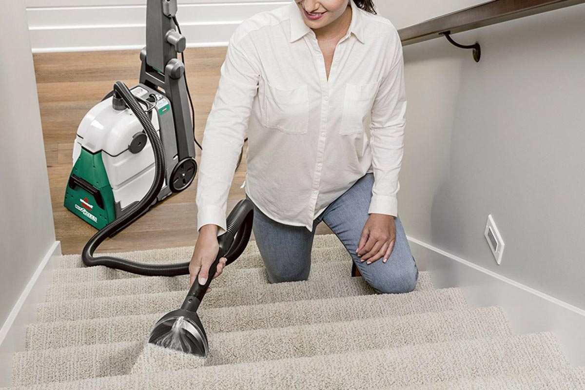 Clean Fast and Spotlessly with the 5 Best Carpet Cleaners for the Home